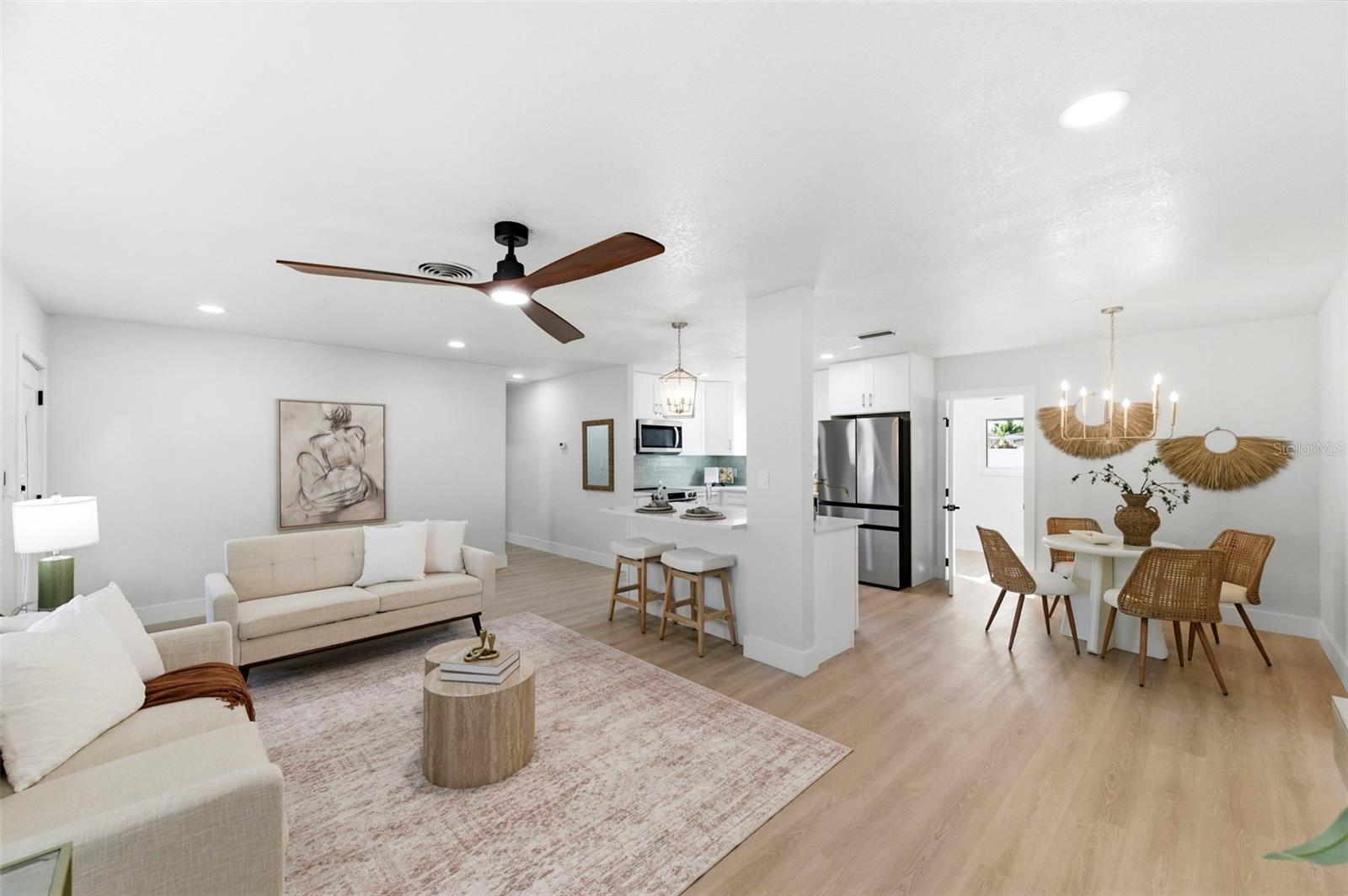 Image 4 of 51 For 5220 27th Avenue N