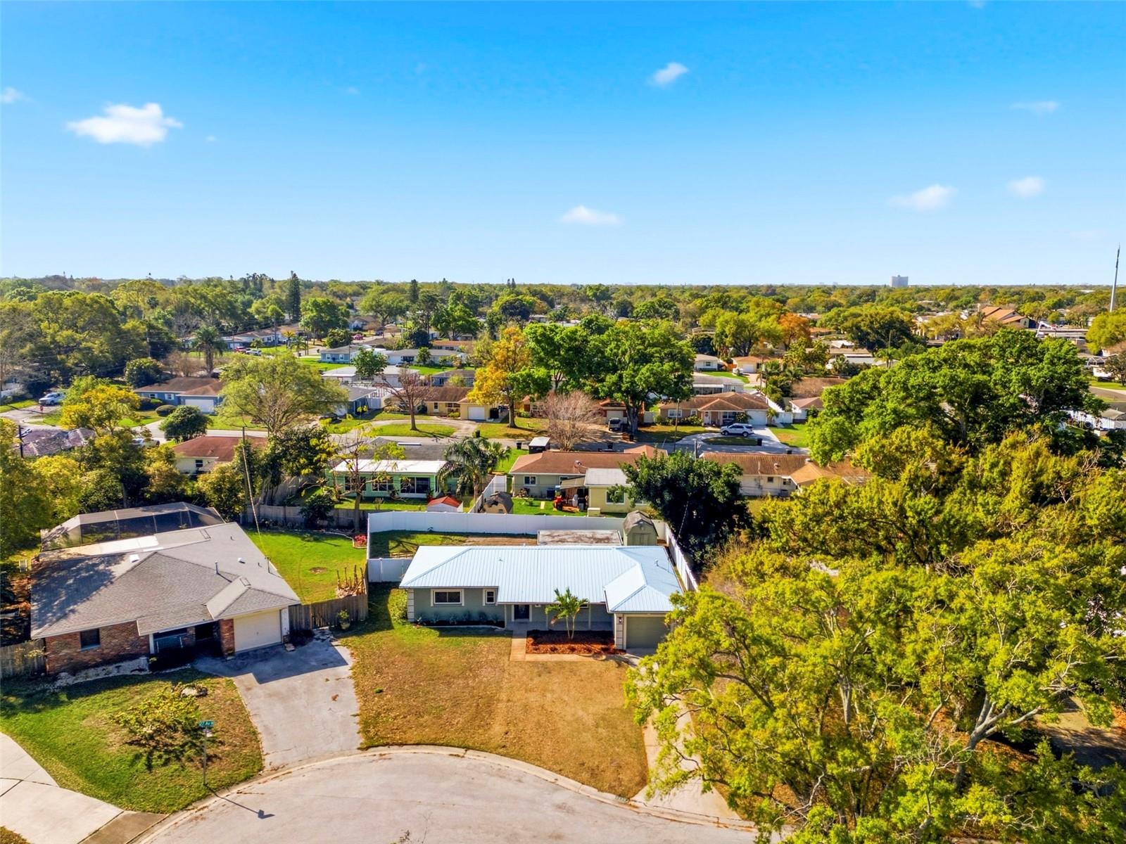 Image 42 of 51 For 5220 27th Avenue N