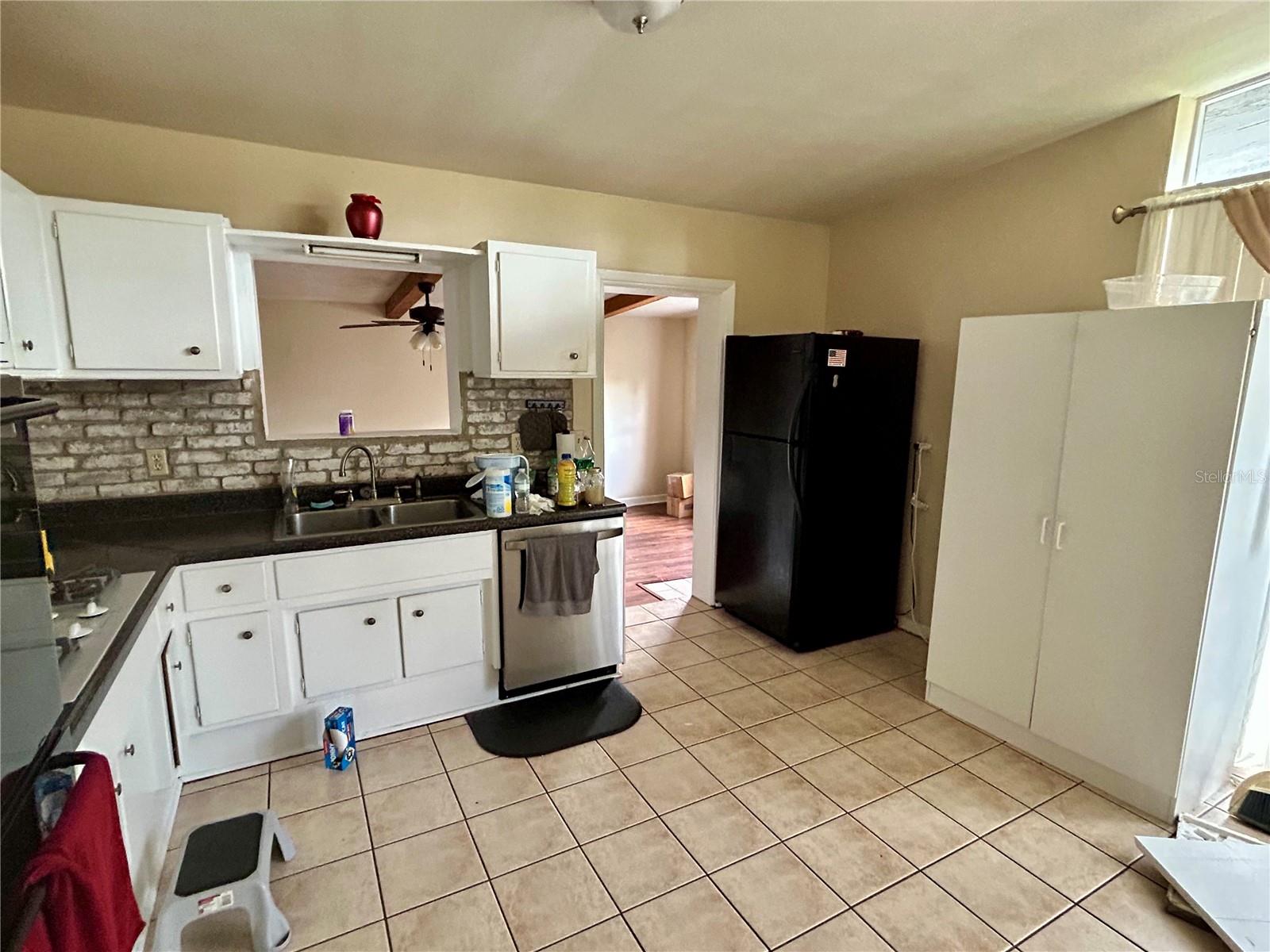 Image 6 of 19 For 1130 Dogwood Avenue