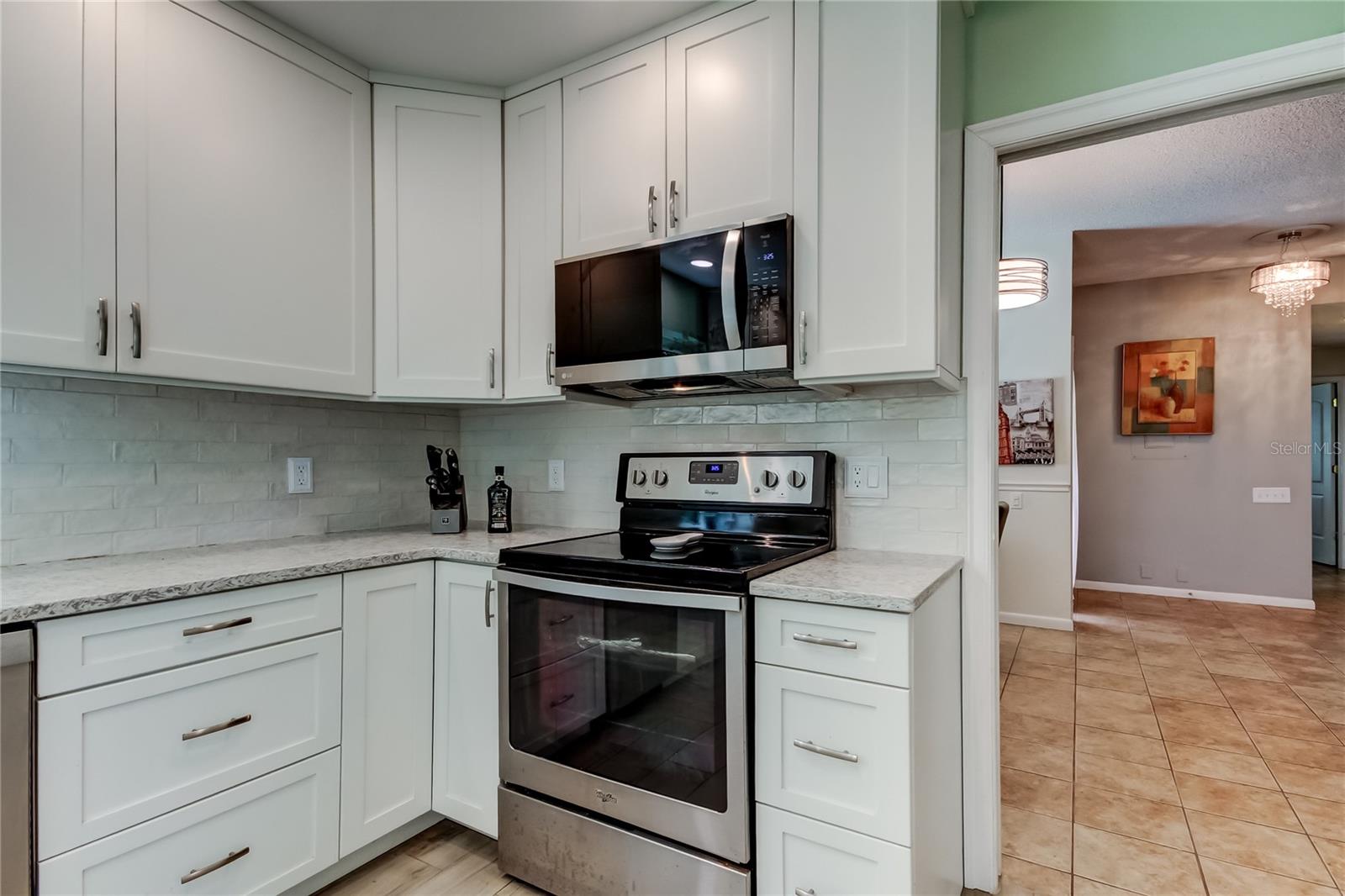 Image 7 of 44 For 1858 Lake Cypress Drive 202