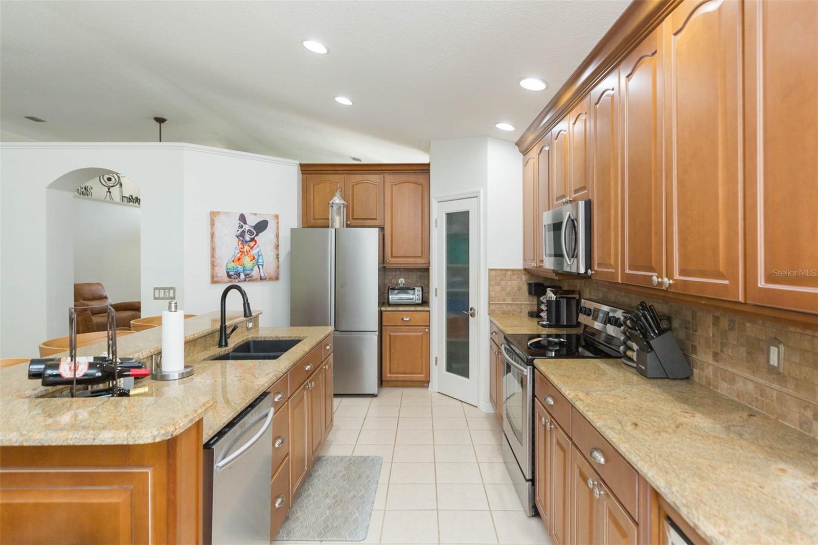 Image 17 of 62 For 876 Addison Drive Ne