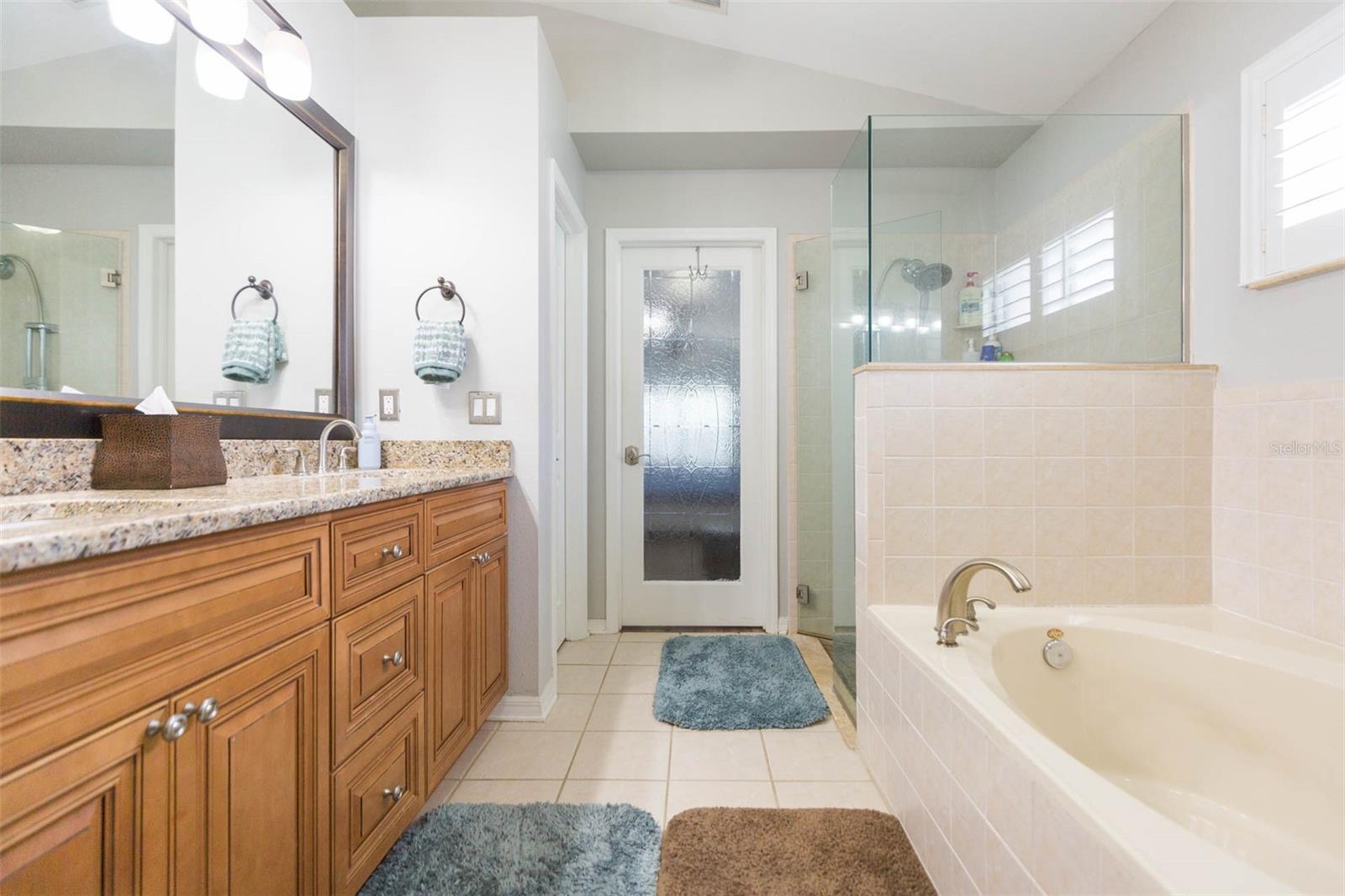 Image 30 of 62 For 876 Addison Drive Ne