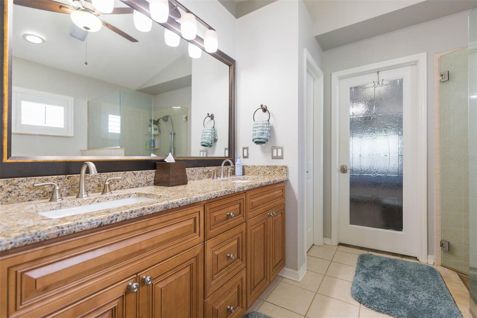 Image 31 of 62 For 876 Addison Drive Ne