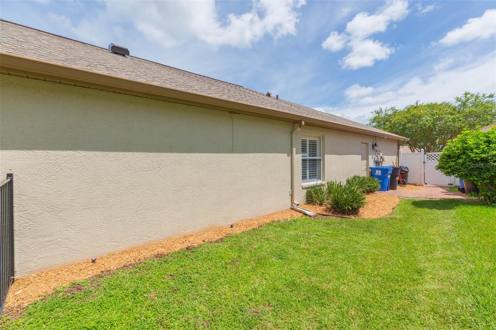 Image 42 of 62 For 876 Addison Drive Ne