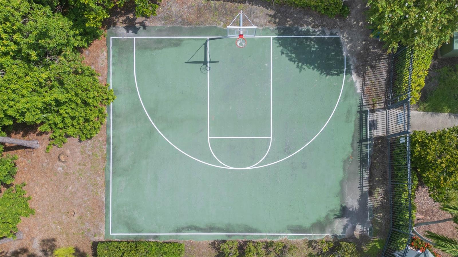 Image 60 of 62 For 876 Addison Drive Ne