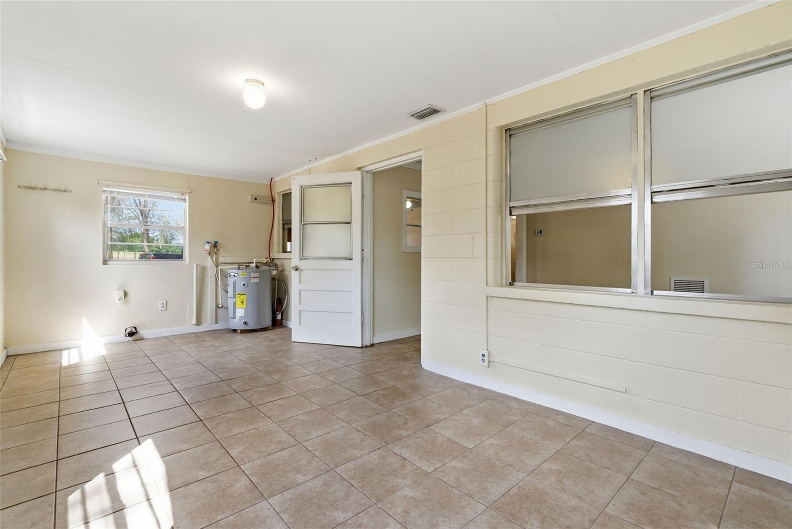 Image 13 of 39 For 9242 Us Highway 98