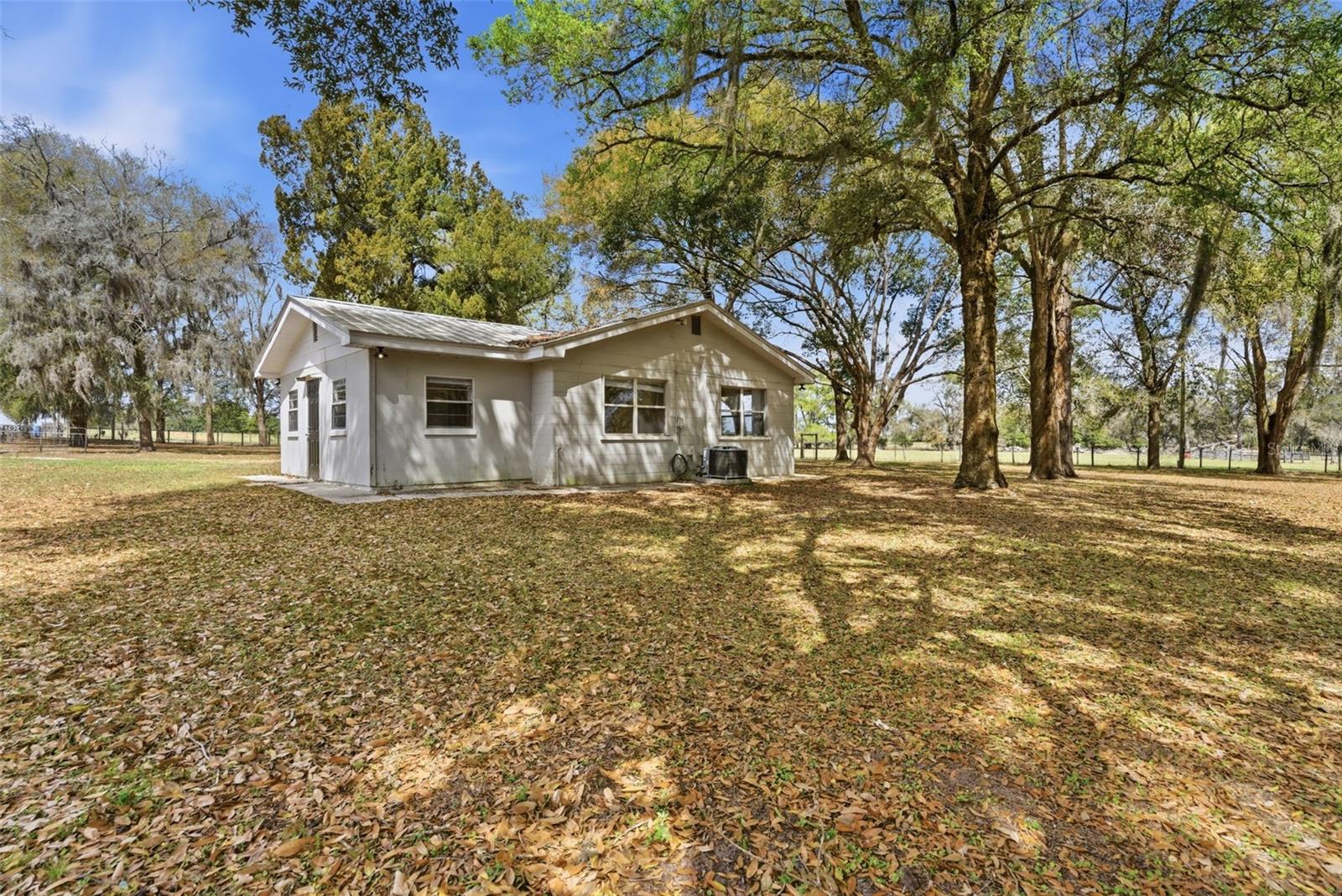 Image 25 of 39 For 9242 Us Highway 98