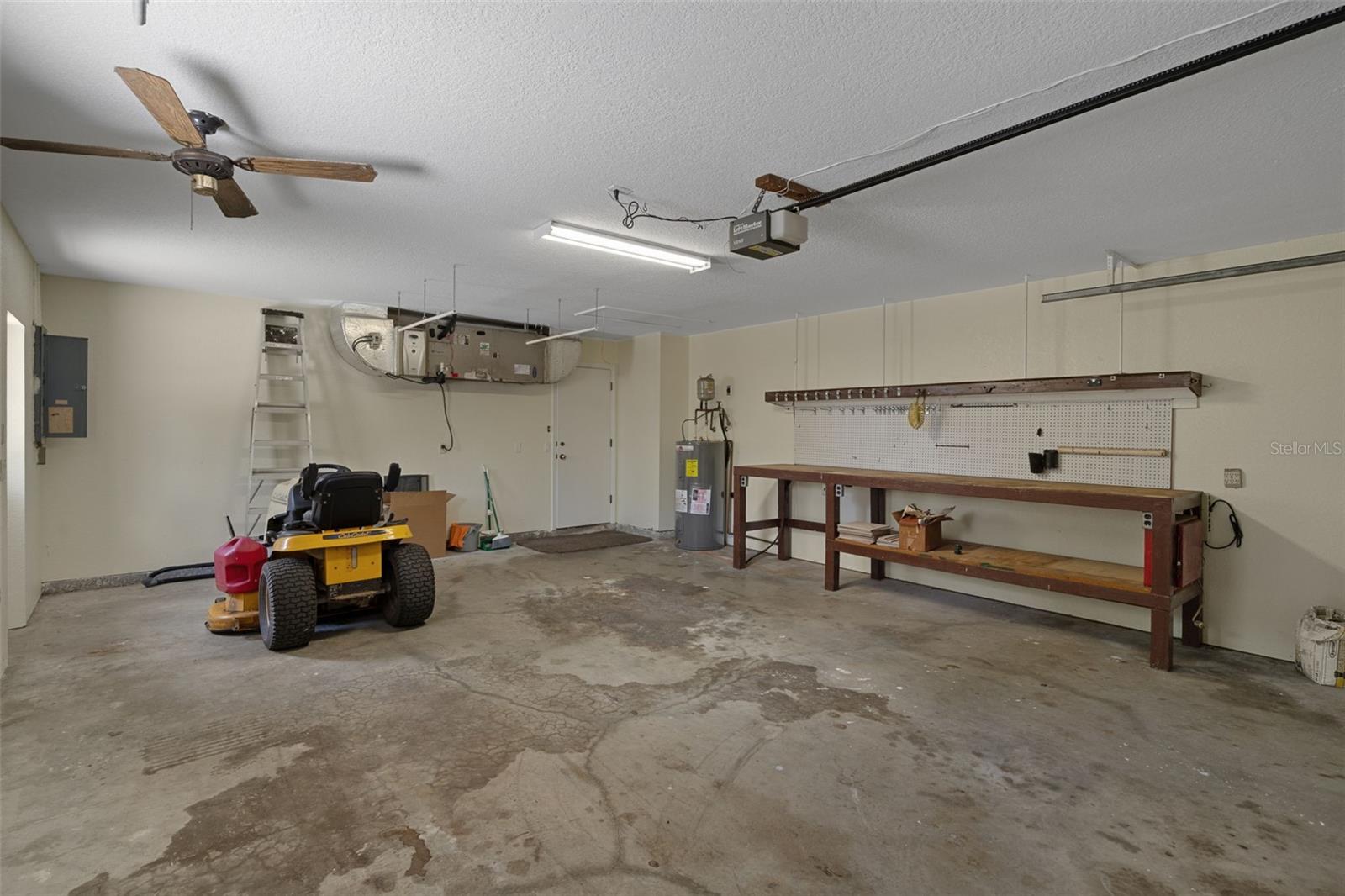 Image 37 of 60 For 3185 Ulman Avenue