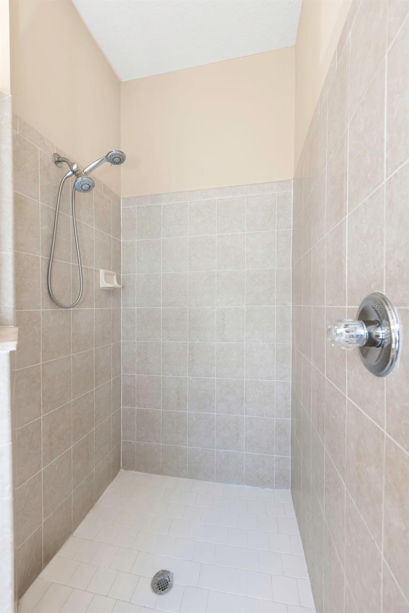 Image 24 of 67 For 7754 Stoneleigh Drive