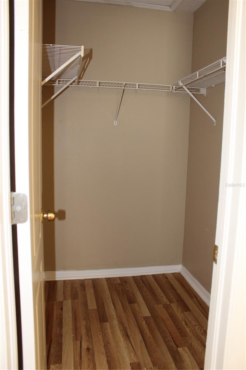 Image 15 of 25 For 3607 Idlewild Avenue 302