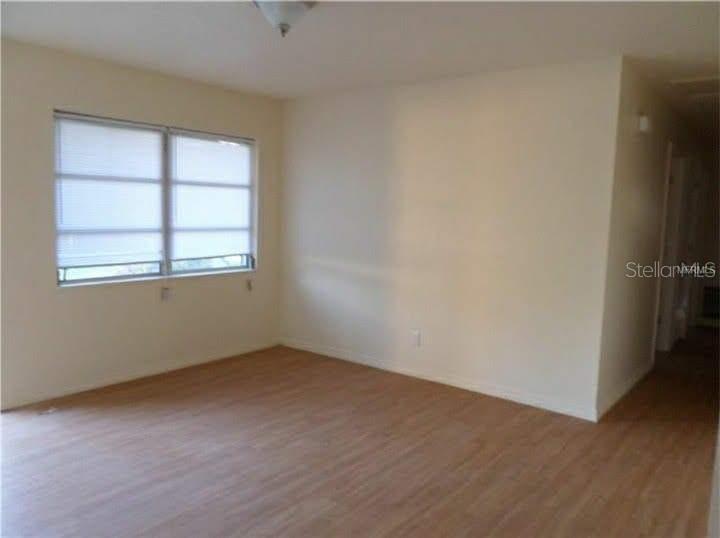 Image 2 of 11 For 1221 Carnahan Avenue