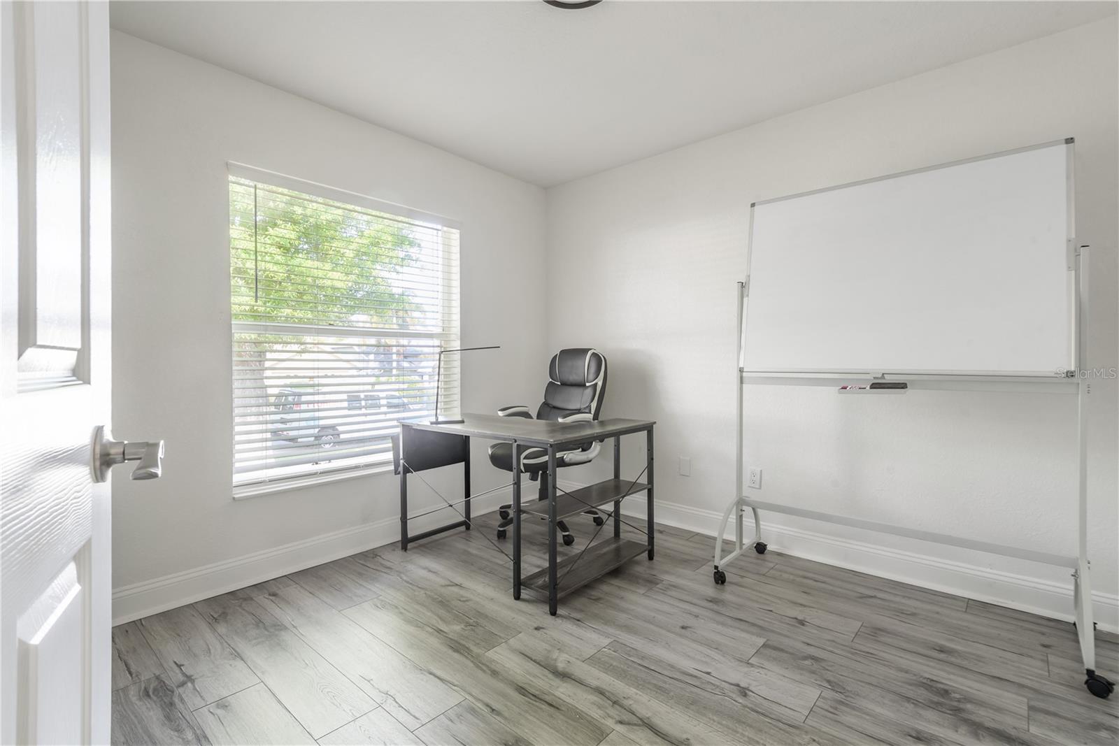 Image 18 of 36 For 751 Wildflower Drive