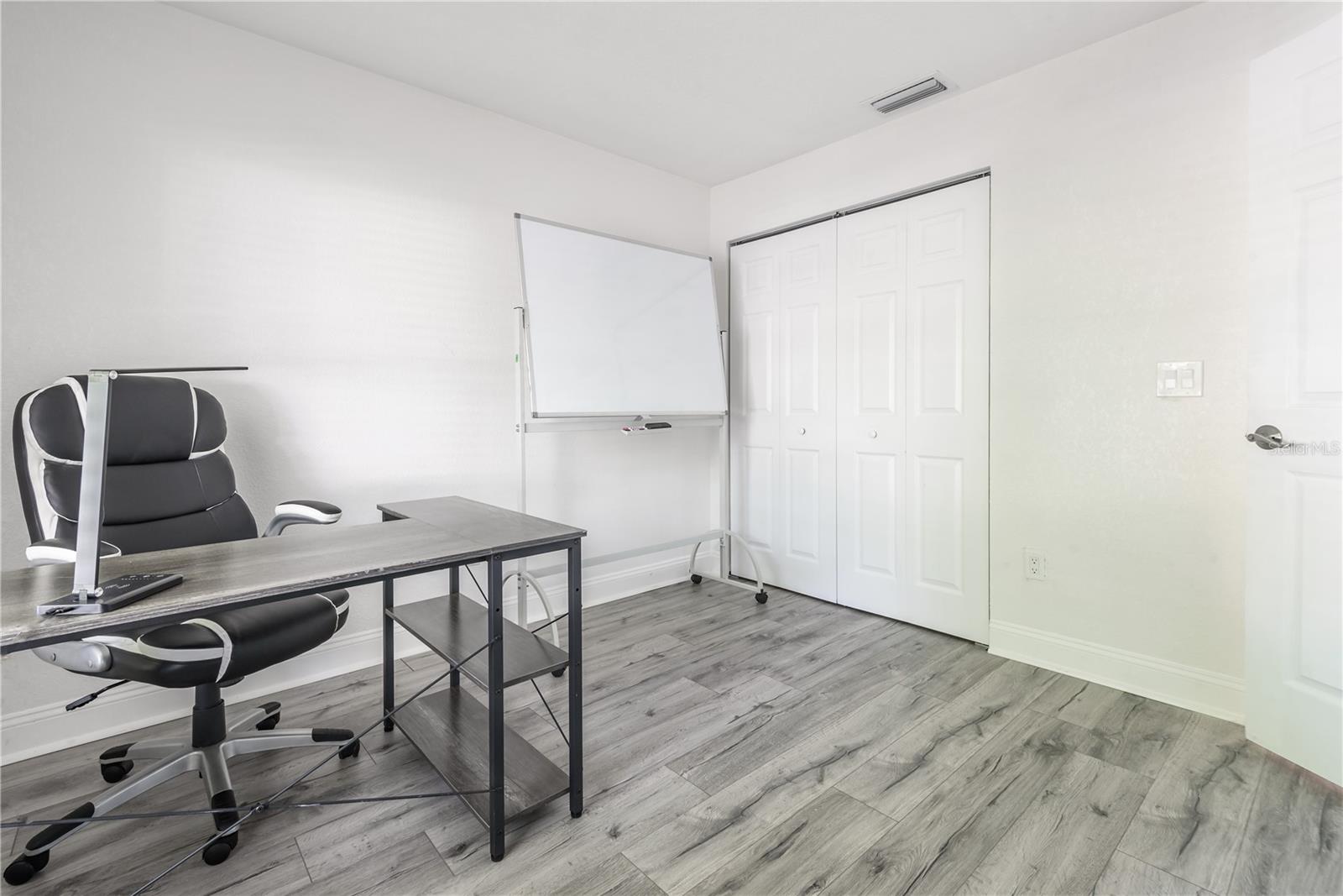 Image 19 of 36 For 751 Wildflower Drive