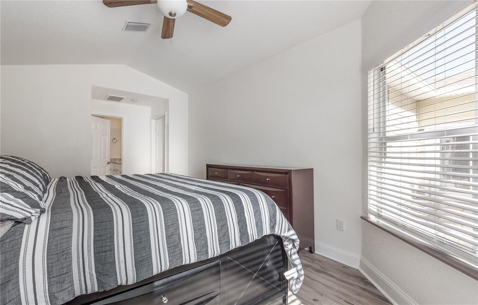 Image 25 of 36 For 751 Wildflower Drive