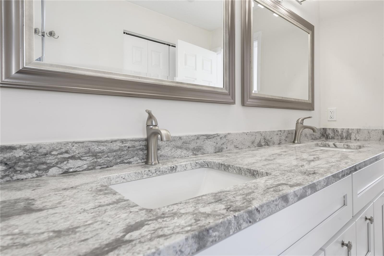 Image 27 of 36 For 751 Wildflower Drive