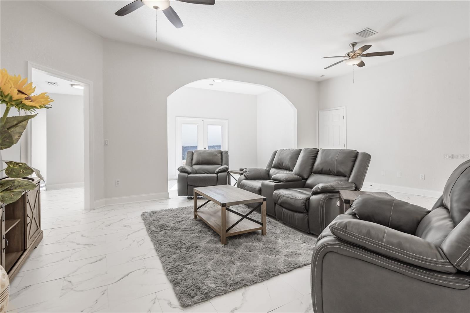 Image 7 of 36 For 751 Wildflower Drive