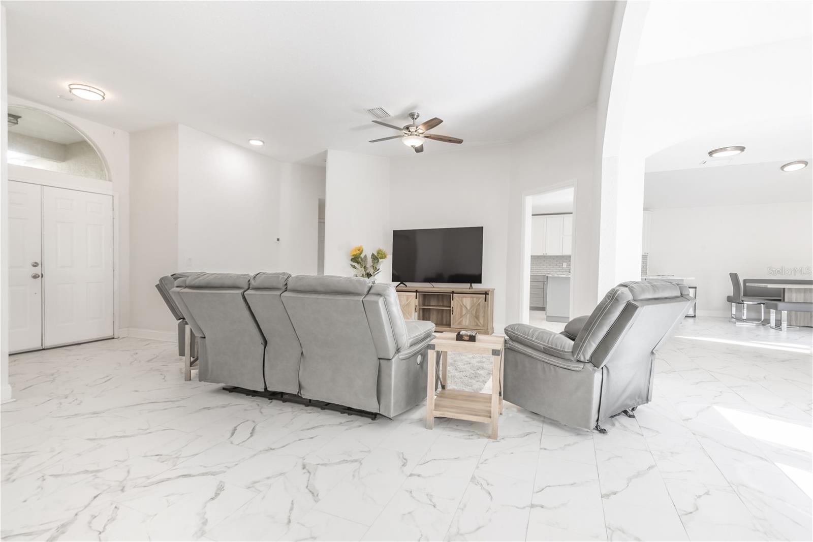 Image 8 of 36 For 751 Wildflower Drive