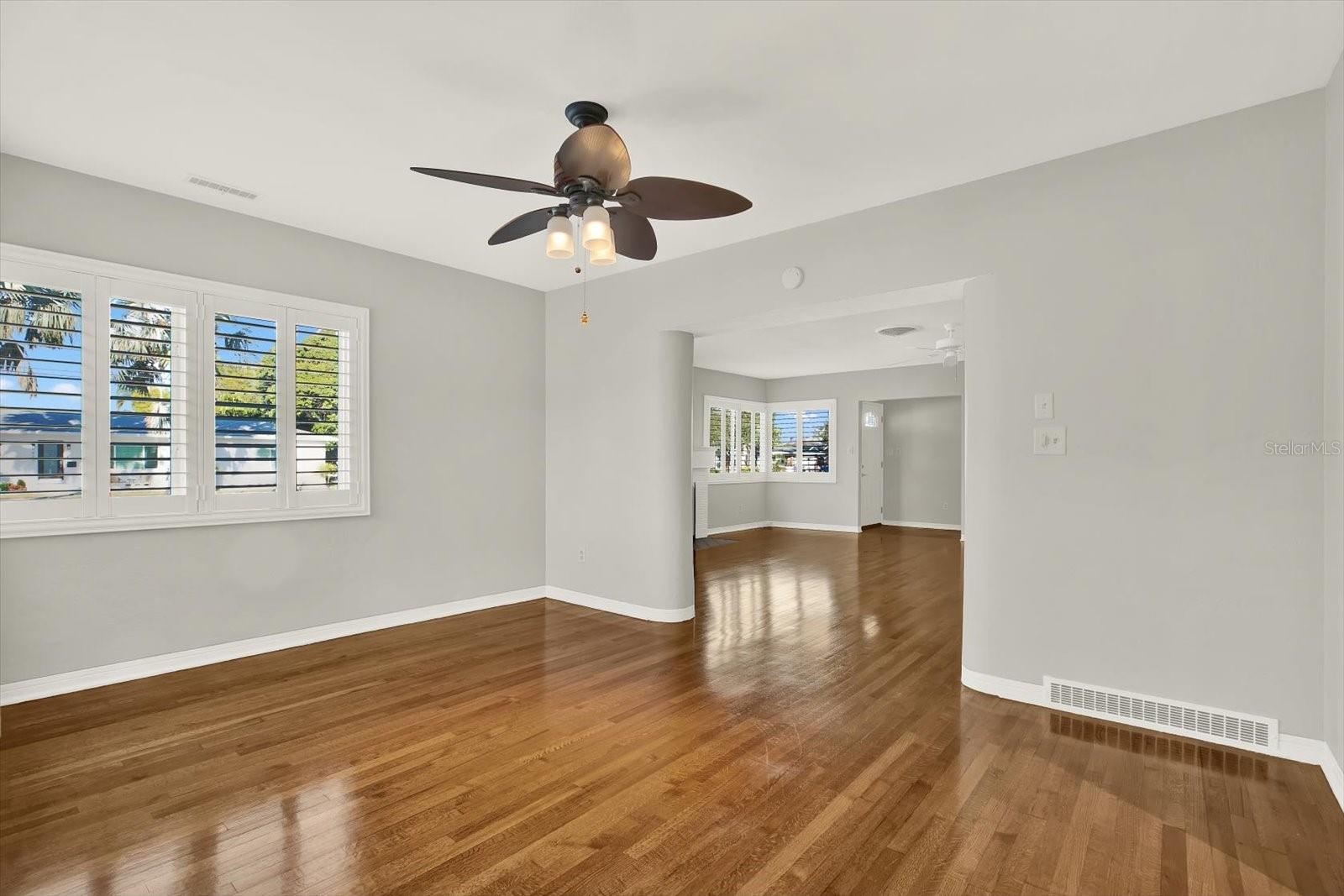 Image 8 of 29 For 423 48th Street N