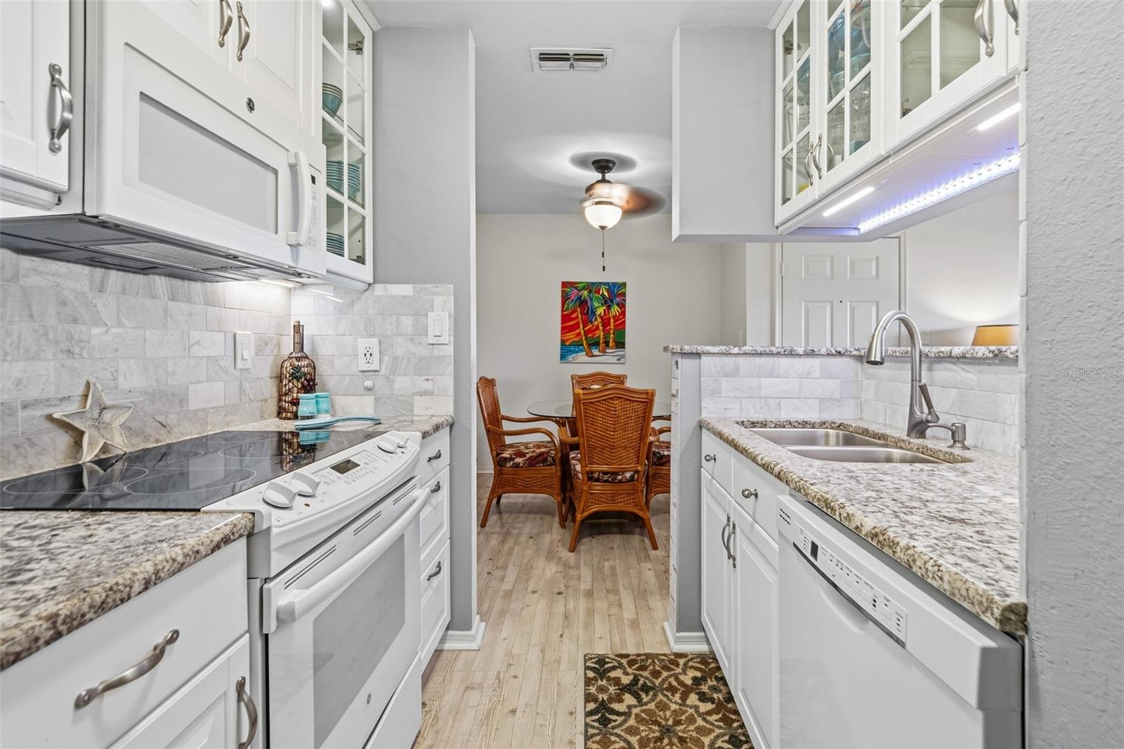 Image 12 of 42 For 1400 Gandy Boulevard N 113