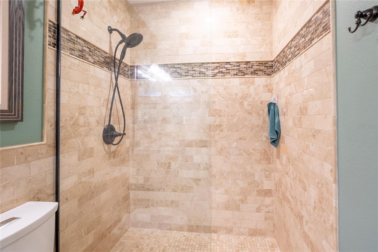 Image 15 of 42 For 1400 Gandy Boulevard N 113