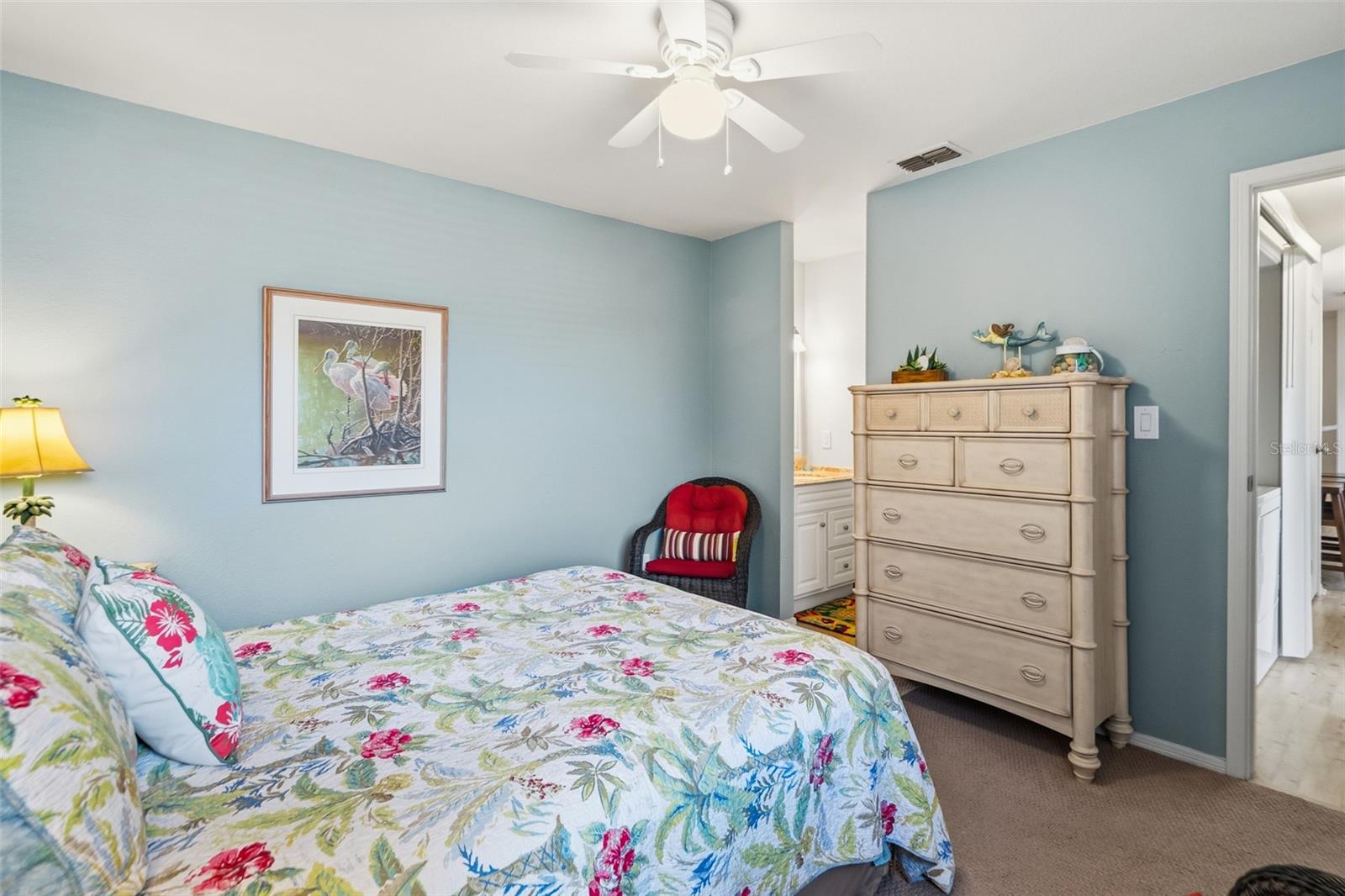 Image 19 of 42 For 1400 Gandy Boulevard N 113