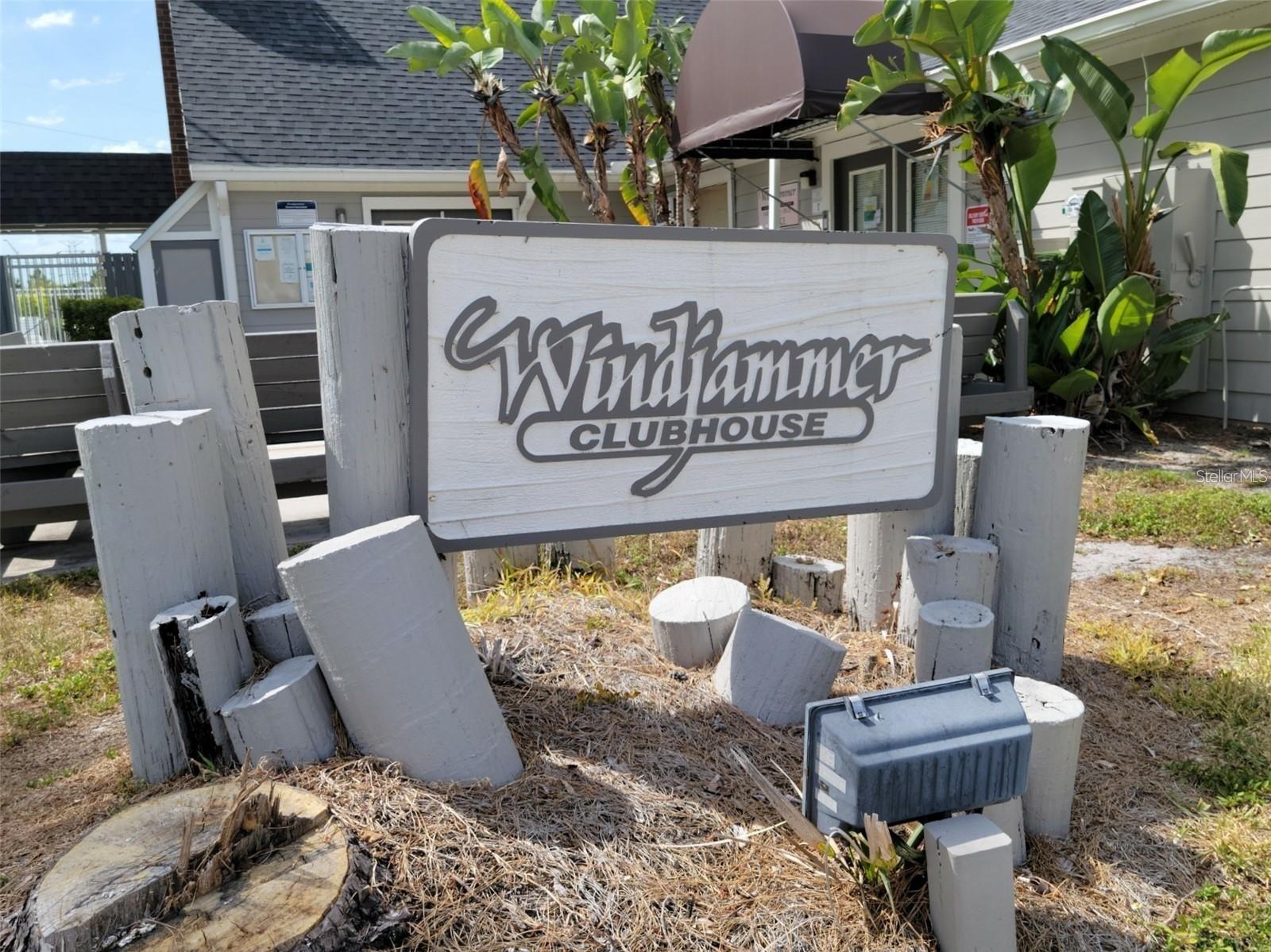 Image 37 of 42 For 1400 Gandy Boulevard N 113