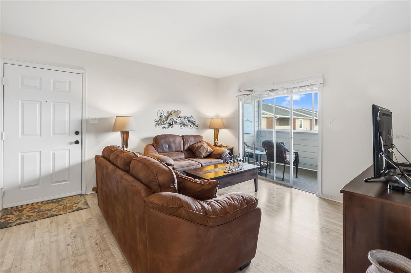 Image 8 of 42 For 1400 Gandy Boulevard N 113