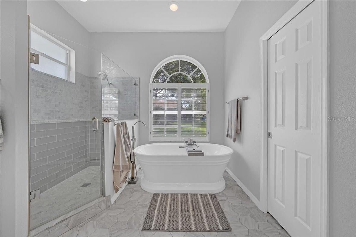 Image 25 of 49 For 3301 Cypress Landing Drive