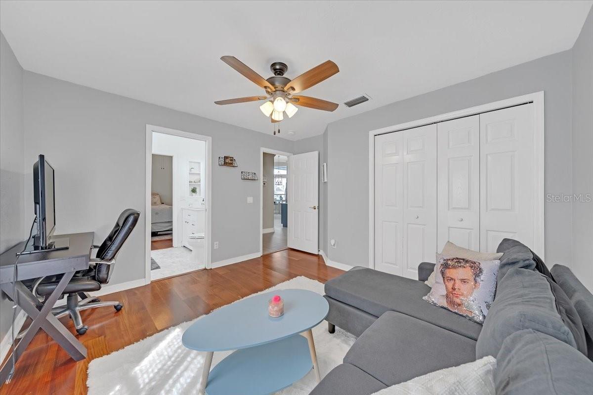 Image 27 of 49 For 3301 Cypress Landing Drive