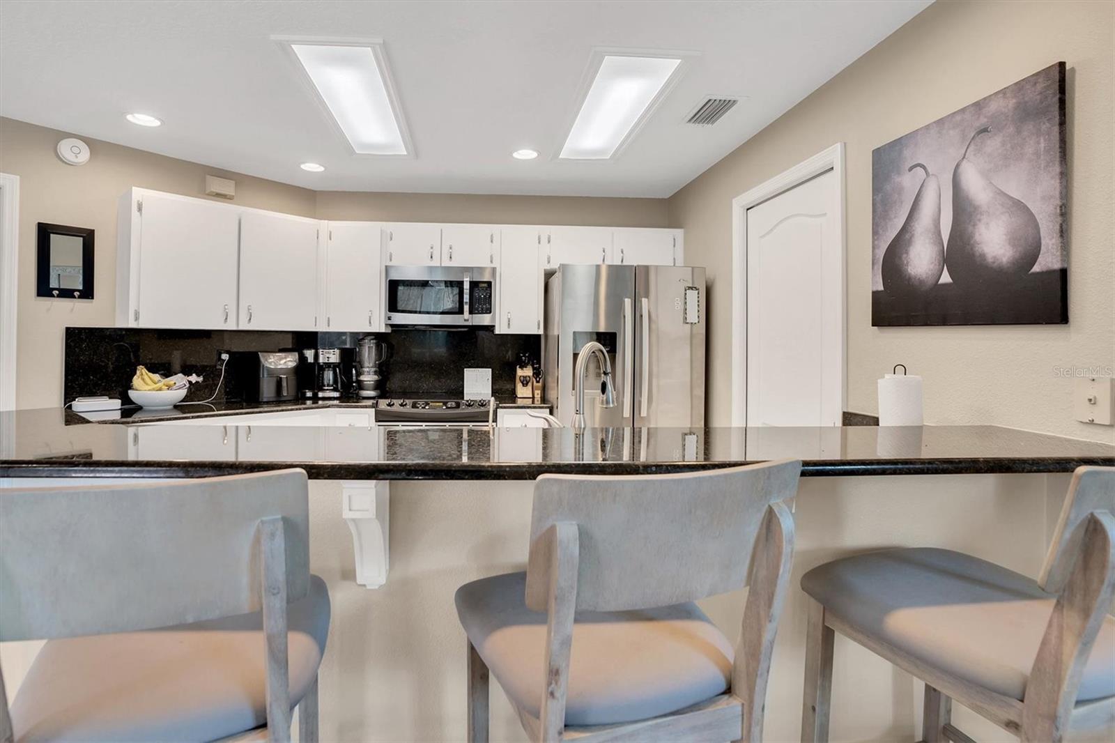 Image 12 of 42 For 906 Landmark Circle S