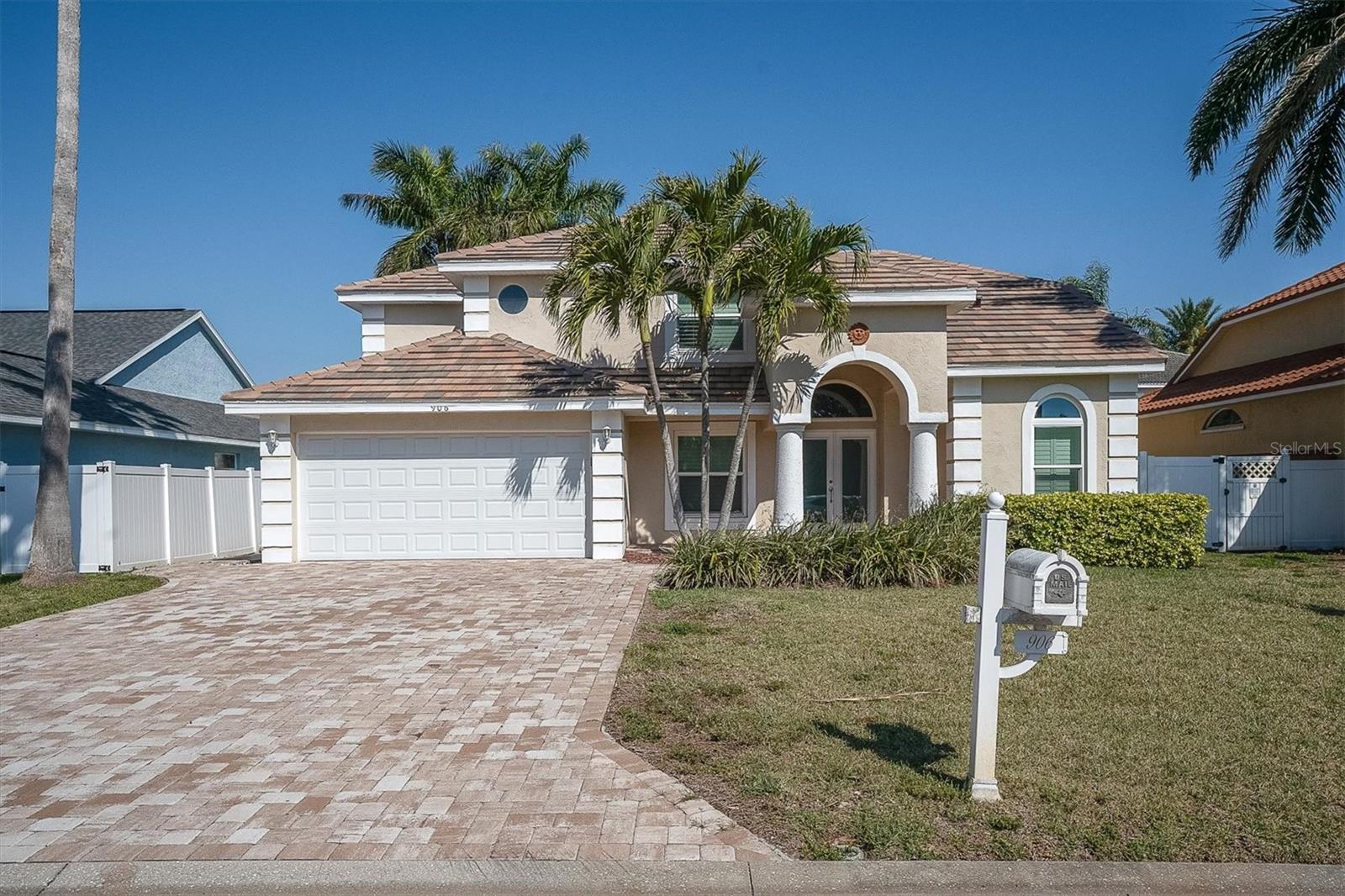 Image 39 of 42 For 906 Landmark Circle S