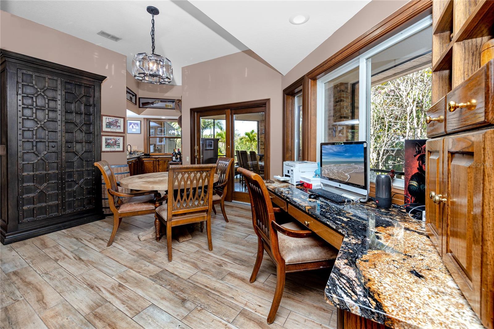 Image 18 of 90 For 2780 Long Putt Court