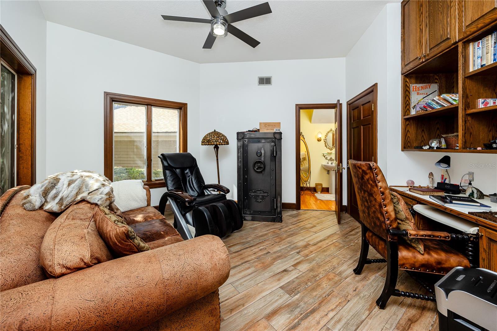 Image 26 of 90 For 2780 Long Putt Court