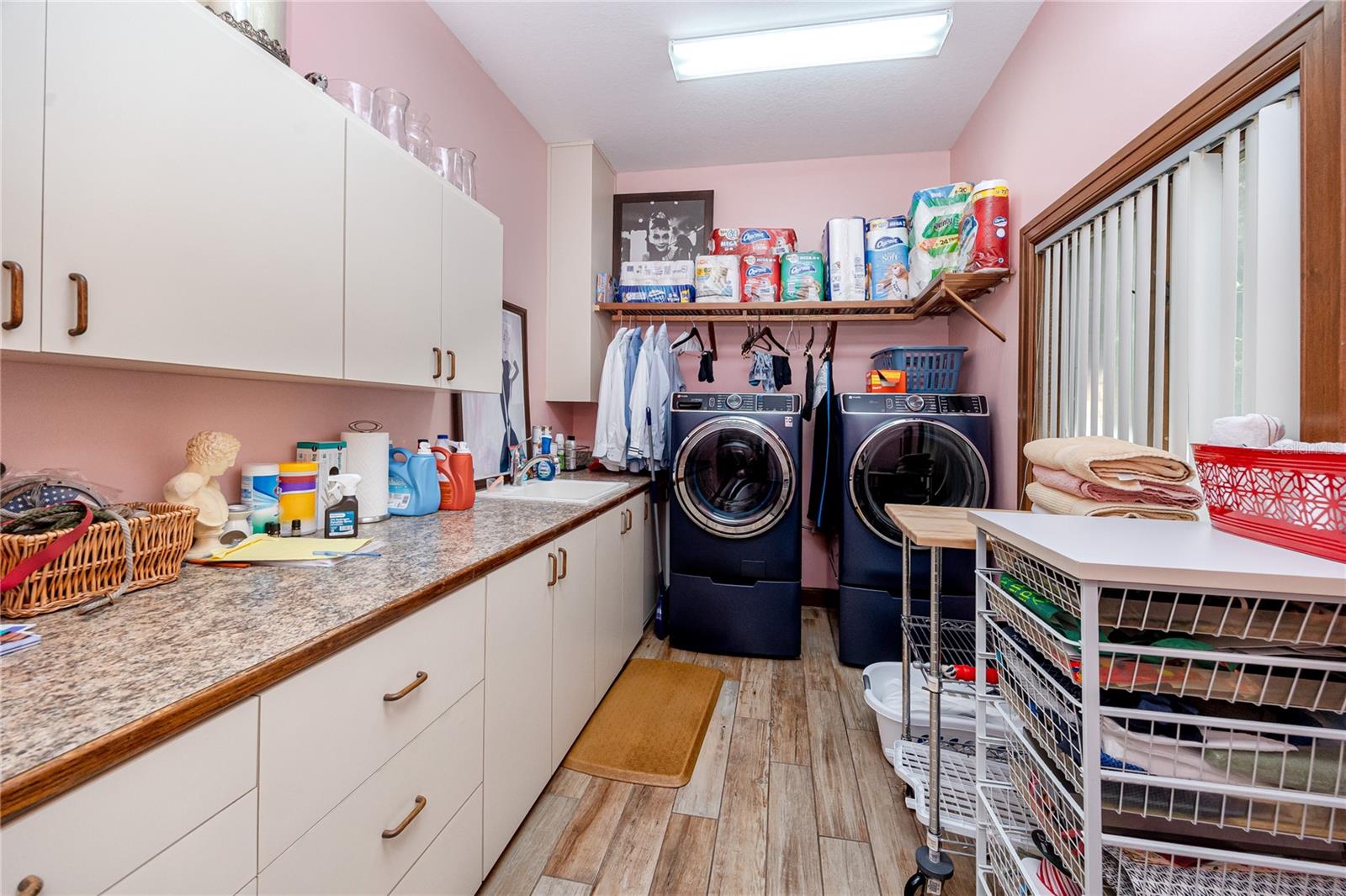 Image 32 of 90 For 2780 Long Putt Court