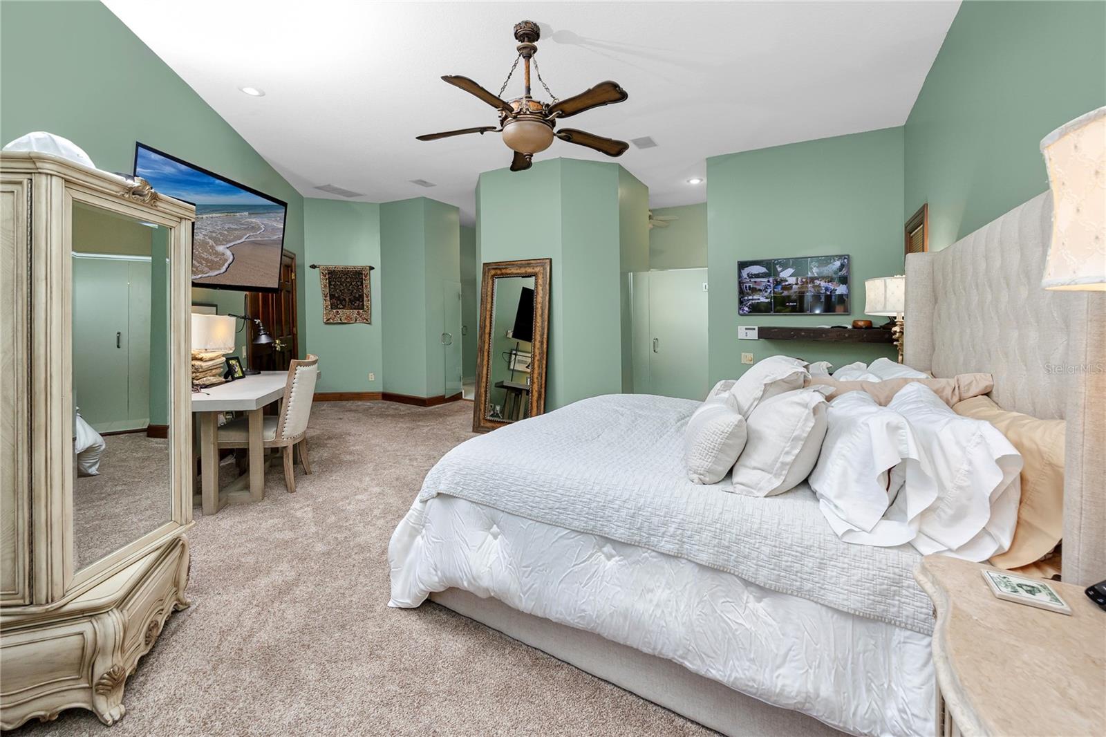 Image 34 of 90 For 2780 Long Putt Court