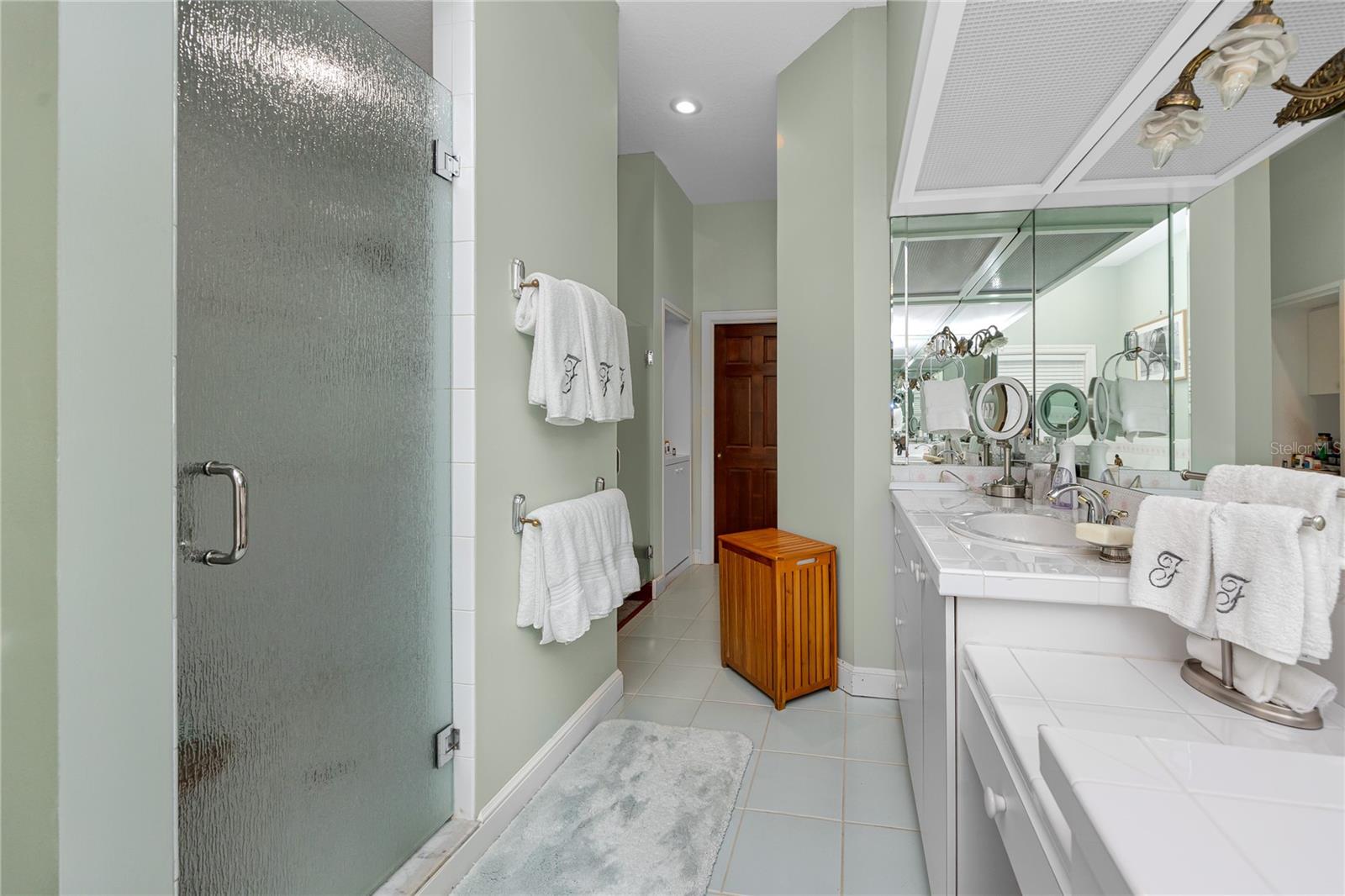 Image 37 of 90 For 2780 Long Putt Court