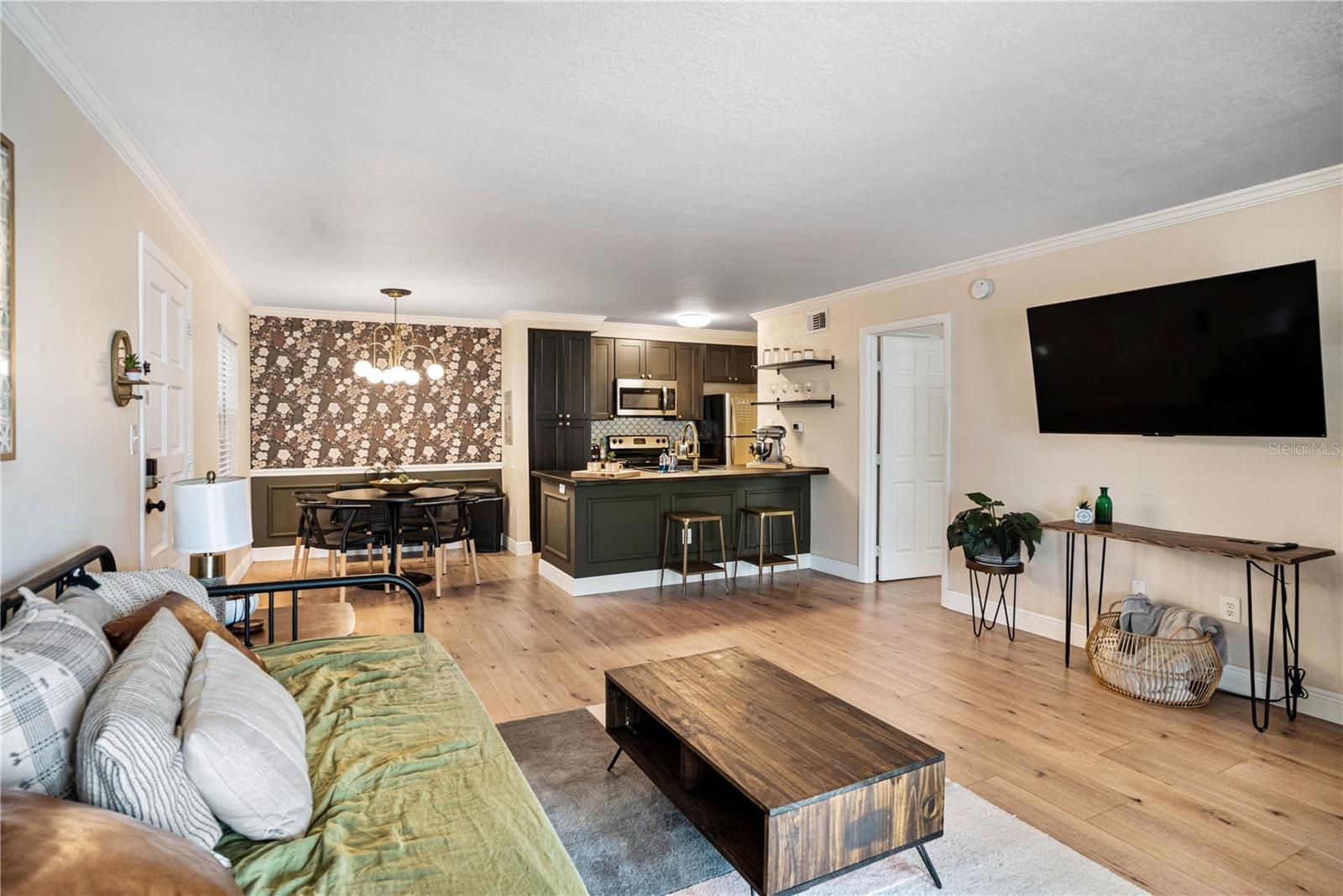 Image 3 of 20 For 5306 Santa Rosa Court 341