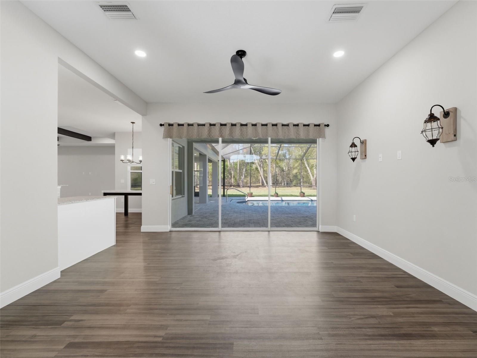 Image 30 of 97 For 4025 Spring Park Way