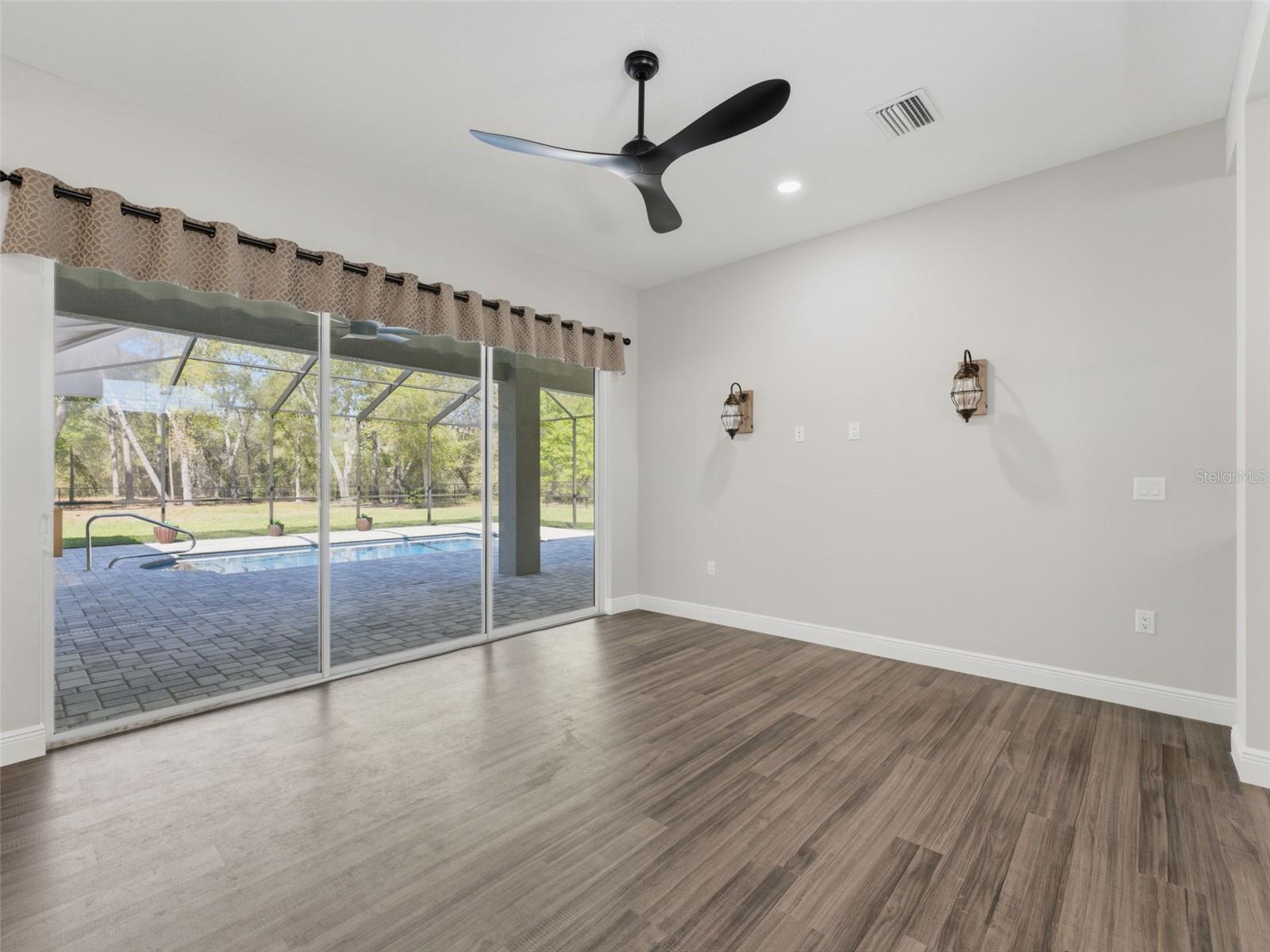 Image 31 of 97 For 4025 Spring Park Way