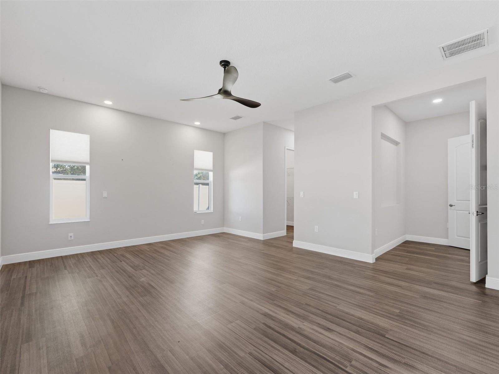 Image 35 of 97 For 4025 Spring Park Way