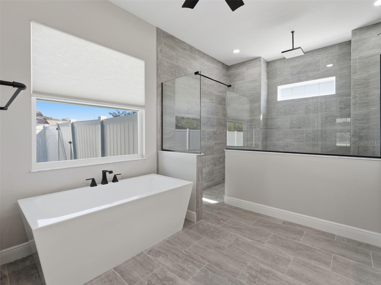 Image 39 of 97 For 4025 Spring Park Way