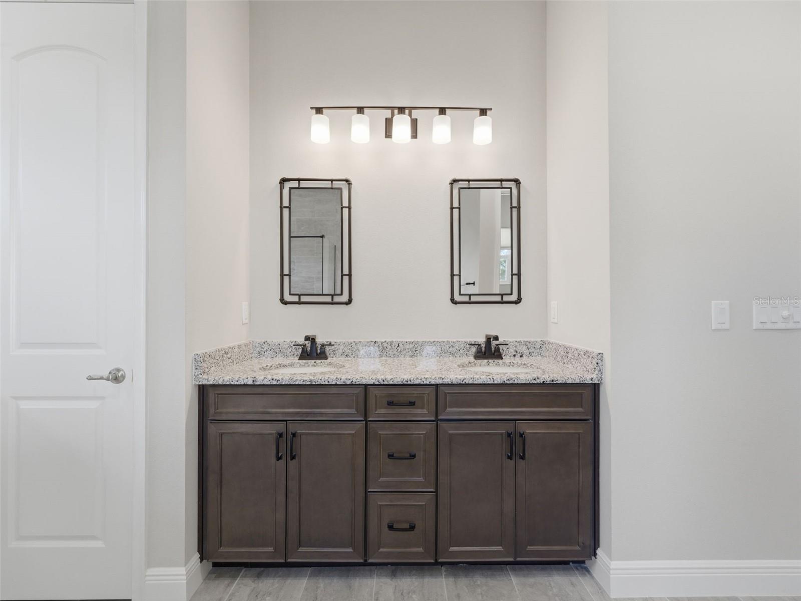 Image 40 of 97 For 4025 Spring Park Way