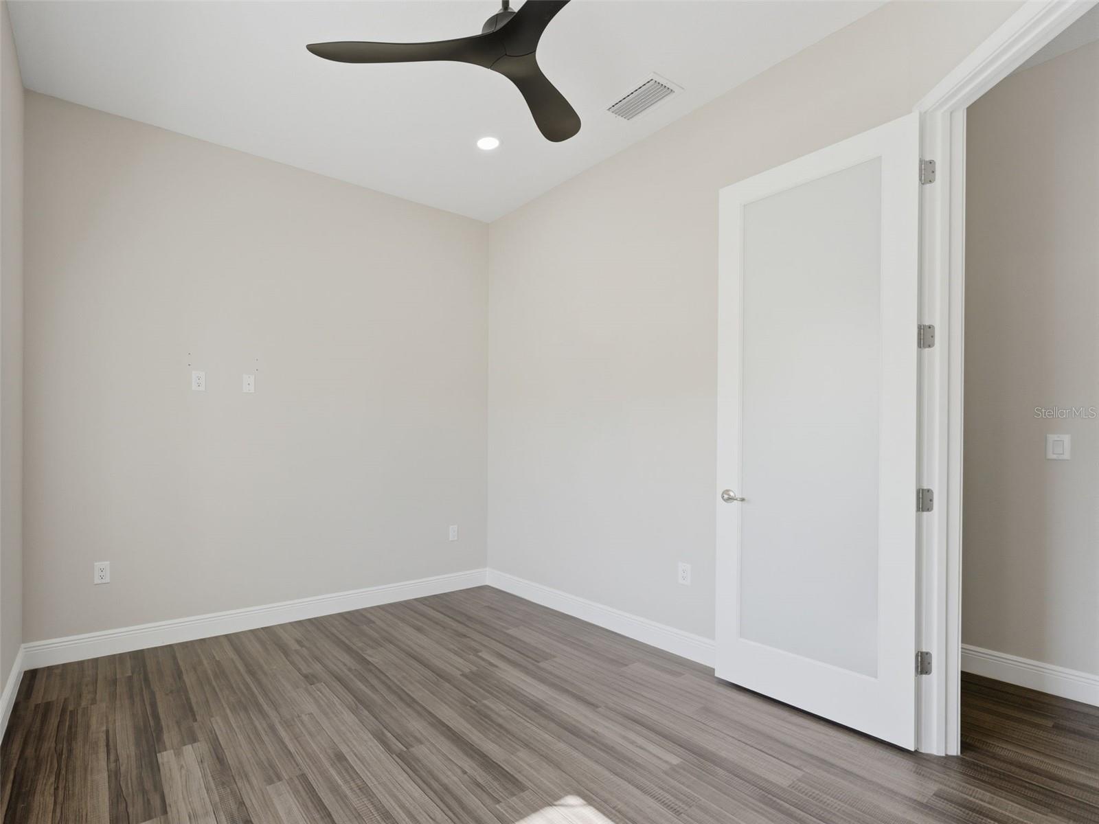 Image 50 of 97 For 4025 Spring Park Way