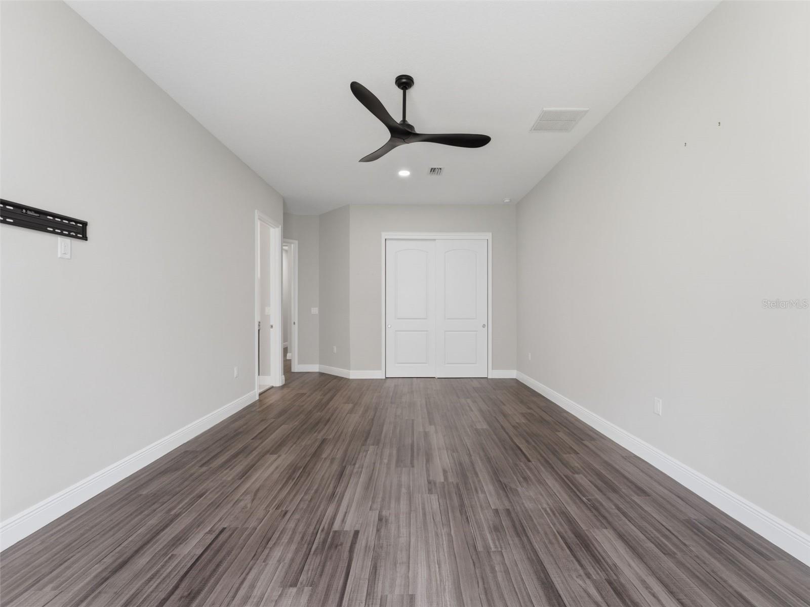 Image 57 of 97 For 4025 Spring Park Way