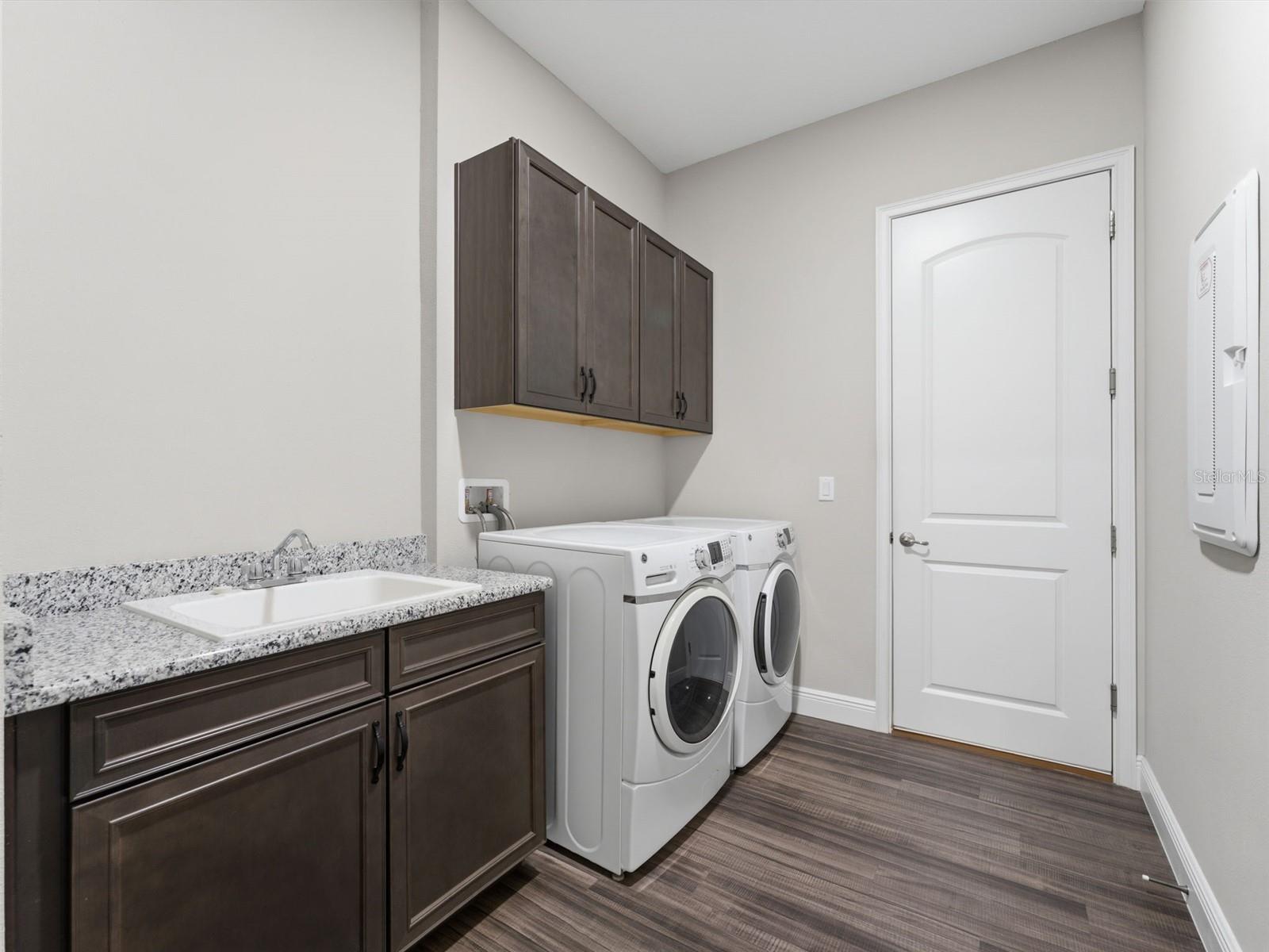 Image 71 of 97 For 4025 Spring Park Way