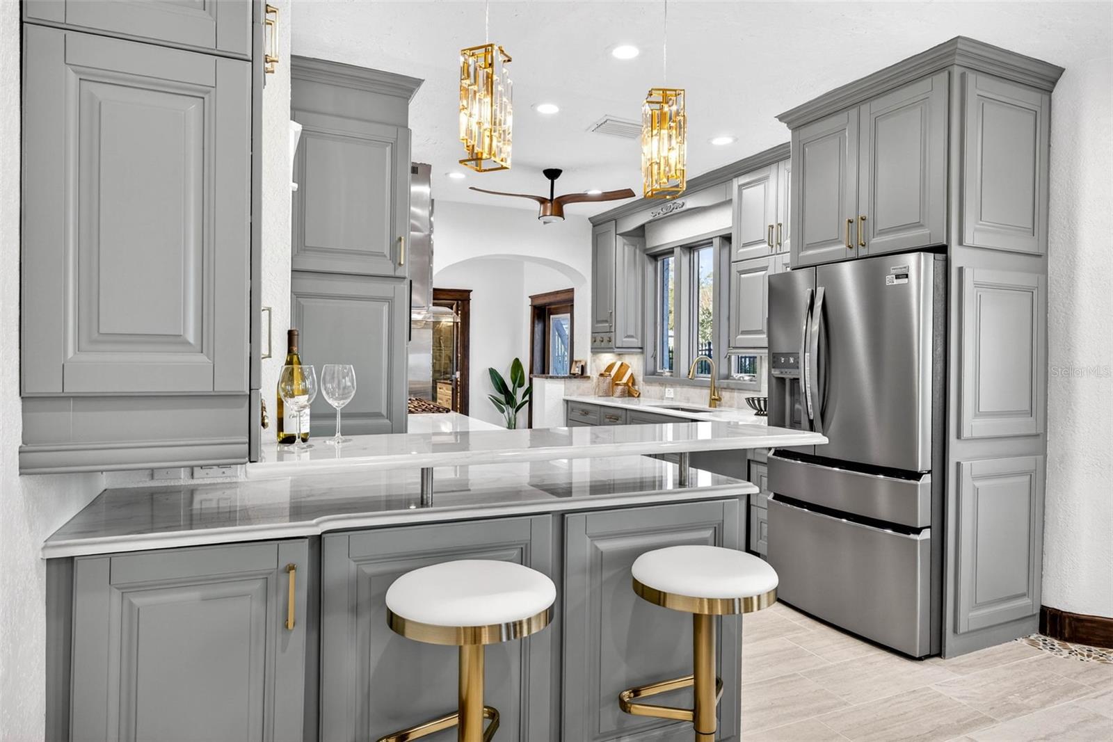 Image 13 of 91 For 236 San Salvador Drive