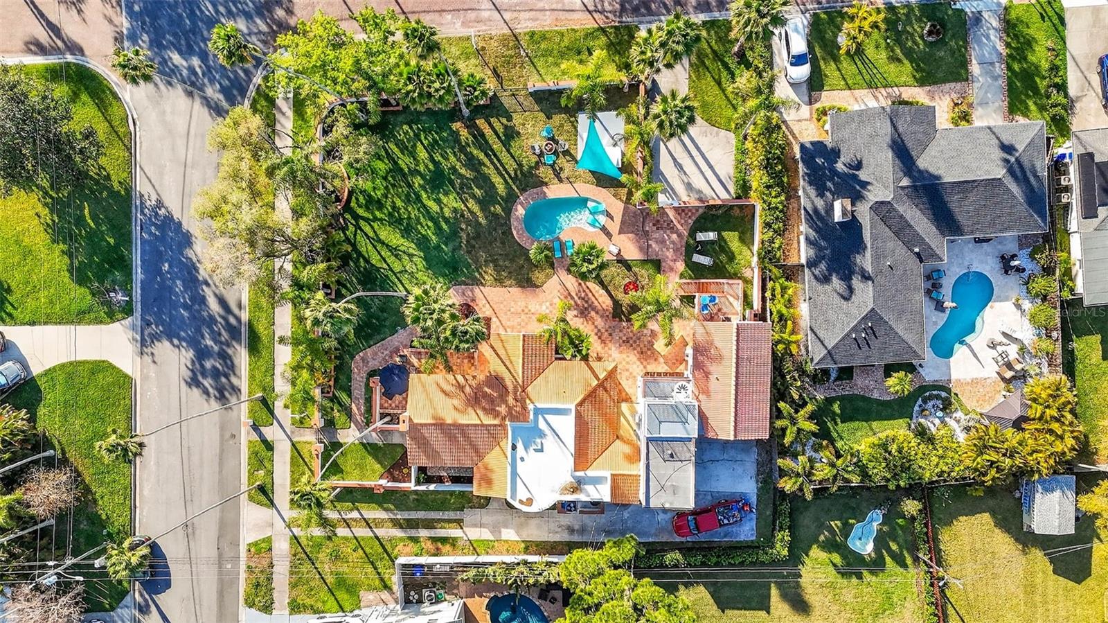 Image 30 of 91 For 236 San Salvador Drive