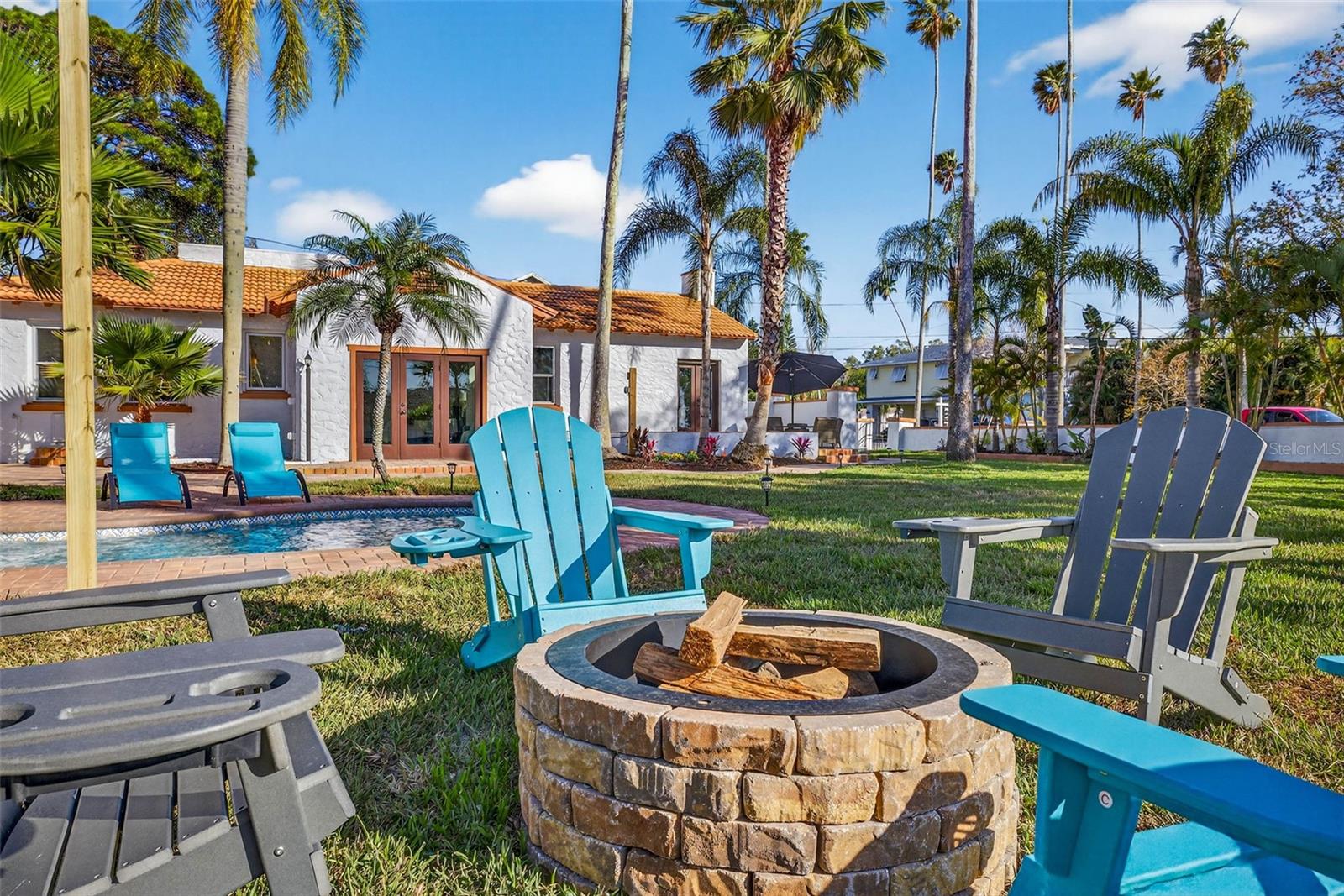 Image 45 of 91 For 236 San Salvador Drive