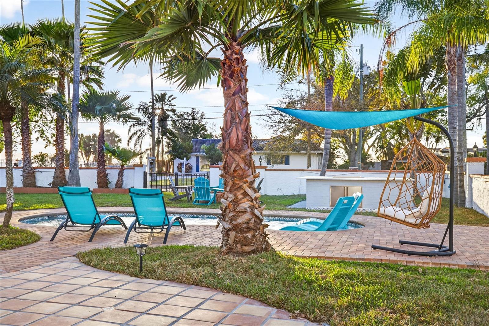 Image 47 of 91 For 236 San Salvador Drive