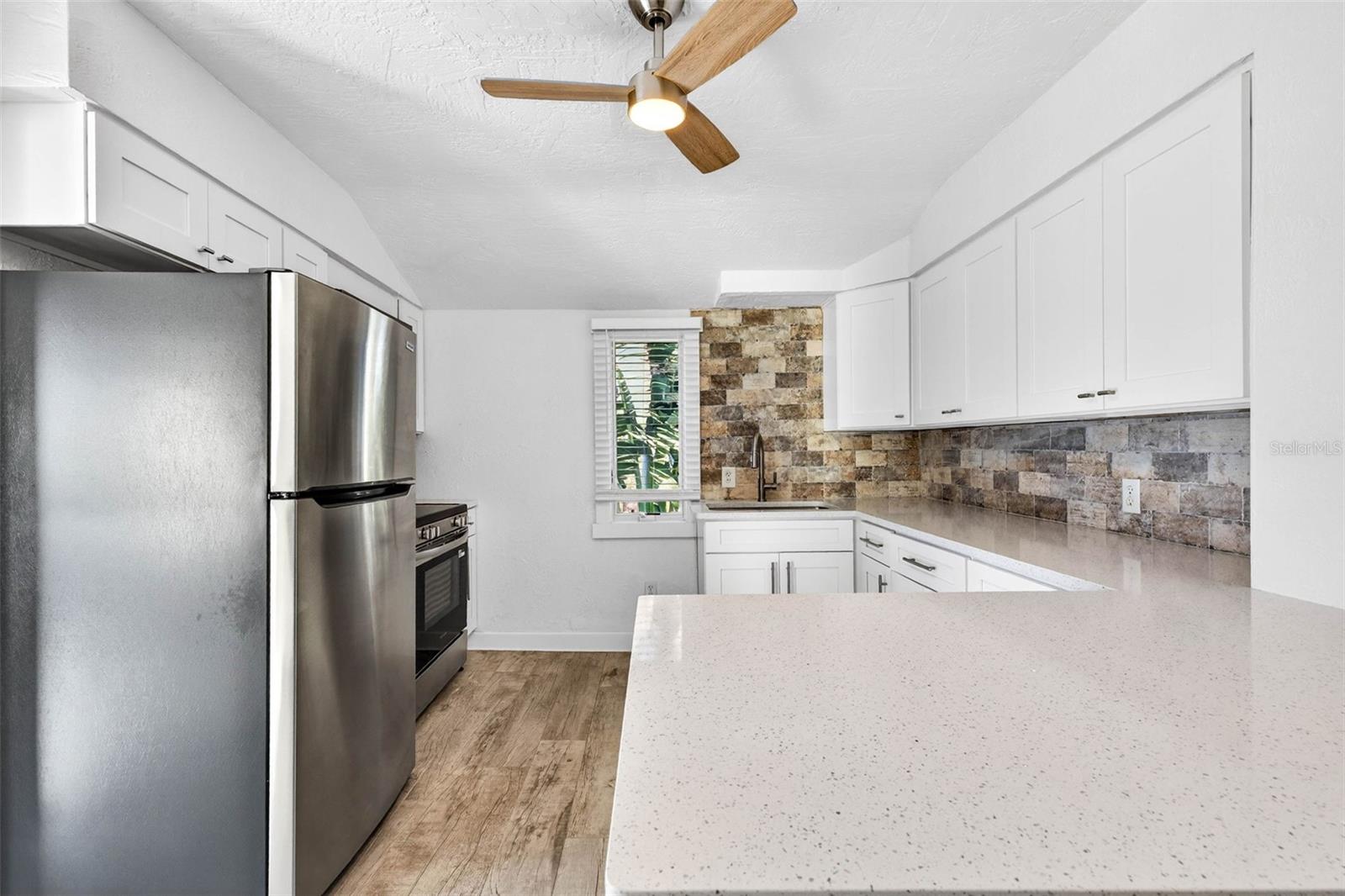 Image 66 of 91 For 236 San Salvador Drive